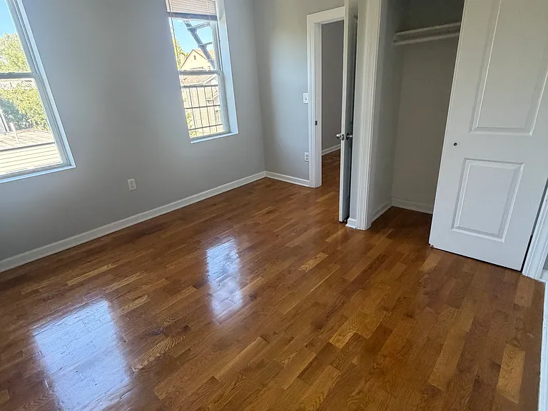 146-150 Manhattan Ave #16C — Photo 6