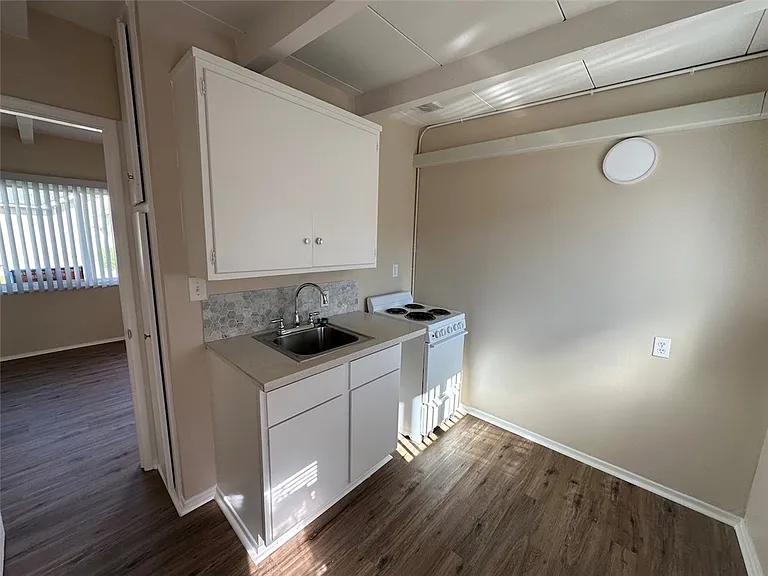 1015 N Azusa Ave #3 — Photo 4
