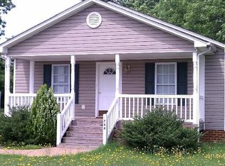 1744 Youngs Rd, Petersburg, VA 23803