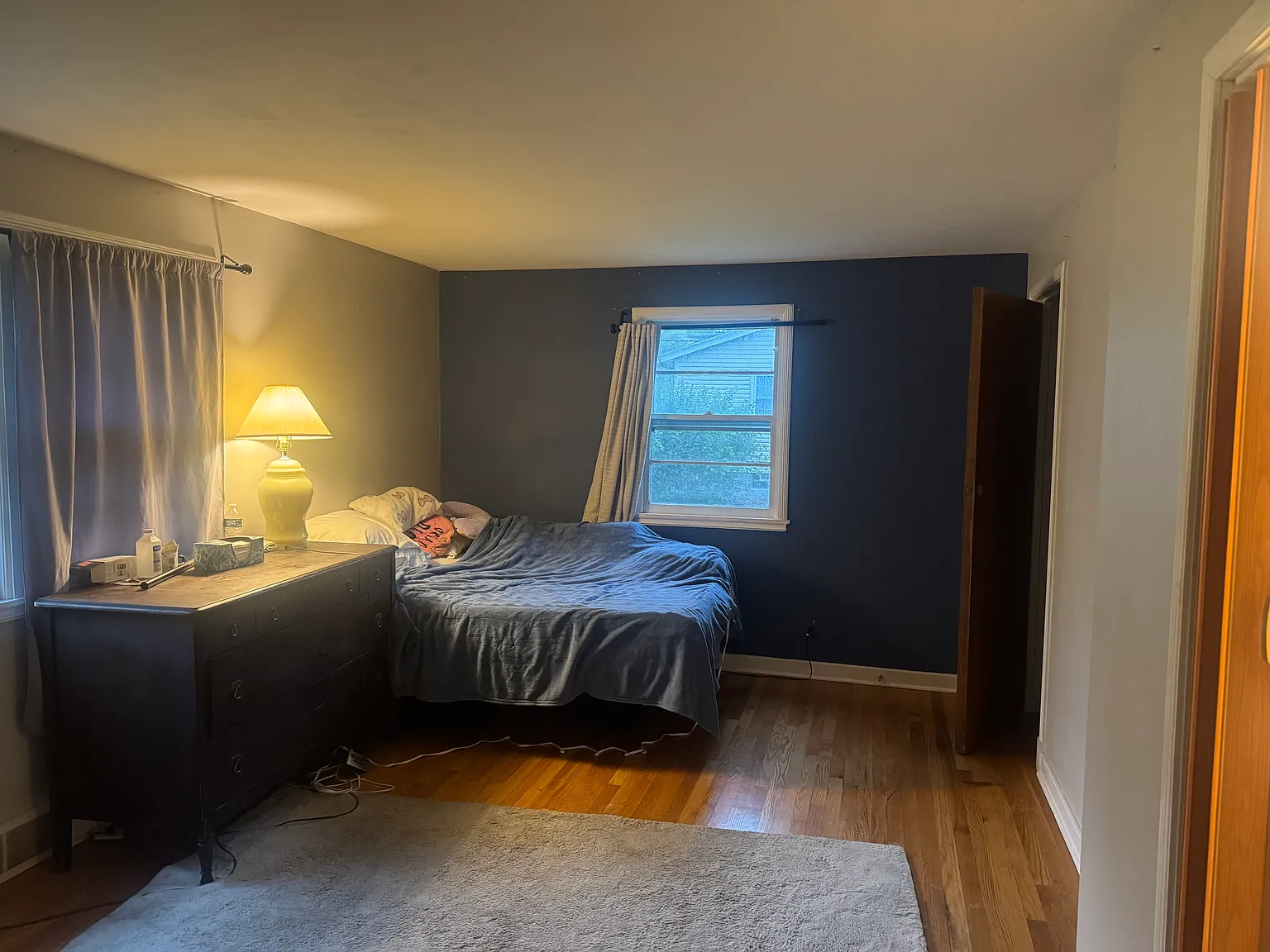 3 bed, 1.5 bath, 1208 sqft, $950 — Photo 2