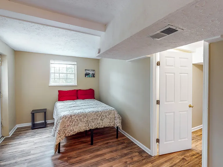 Young Rd — Photo 1