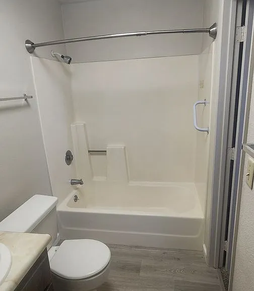 870 Browning St #114 — Photo 10