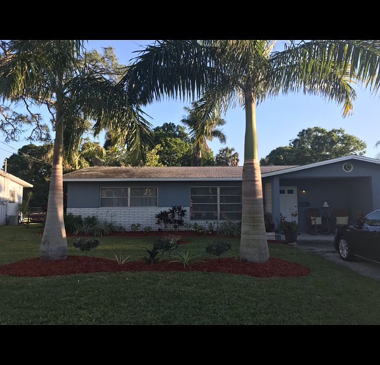 1st image of 1016 SW 29th Ter