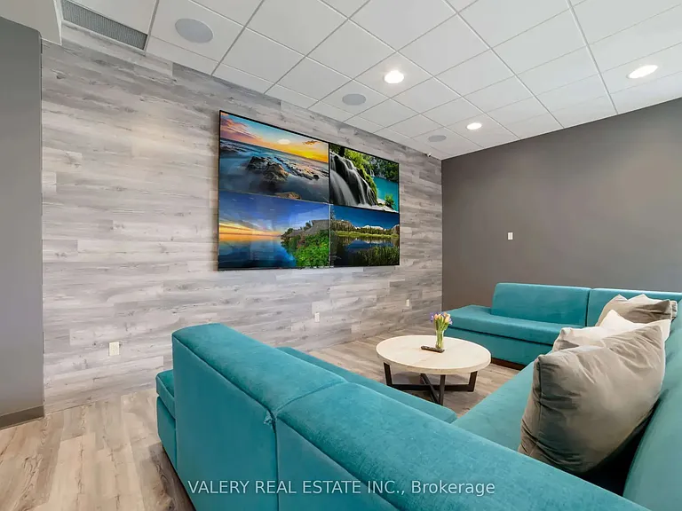 1700 Simcoe St N #101 — Photo 7