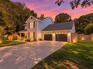207 Oakview Dr, Raeford, NC 28376