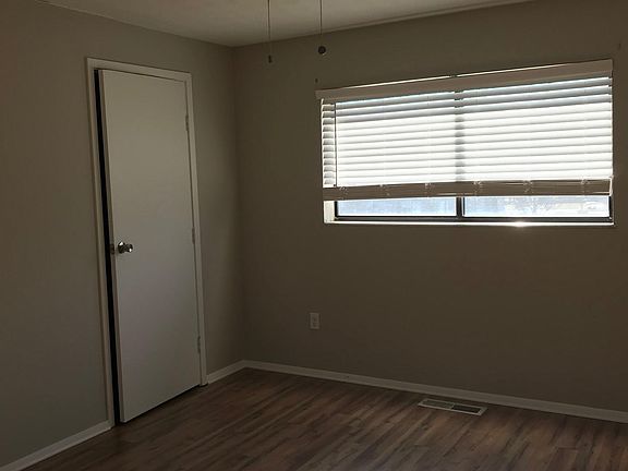 4th image of 38 King Arthur Blvd
