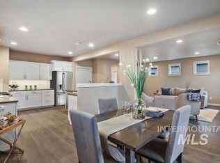 4032 N Glider Avenue Block #2-LOT 13, Meridian, ID 83646