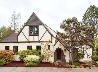 1079 Underhills Rd, Oakland, CA 94610