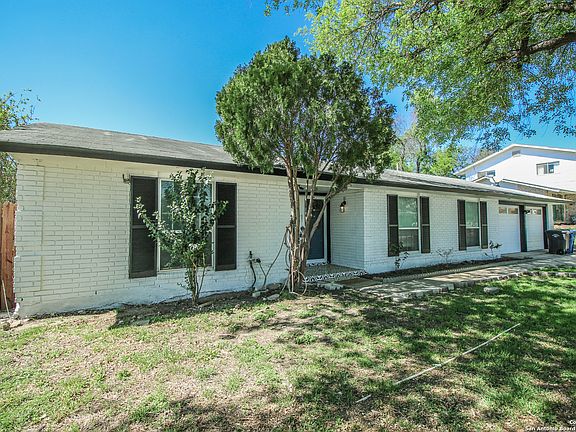 3rd image of 2135 Seven Pines