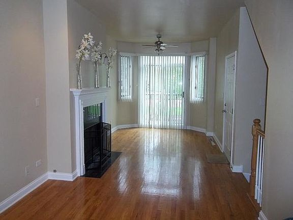 5th image of 4338 S King Dr Unit 1