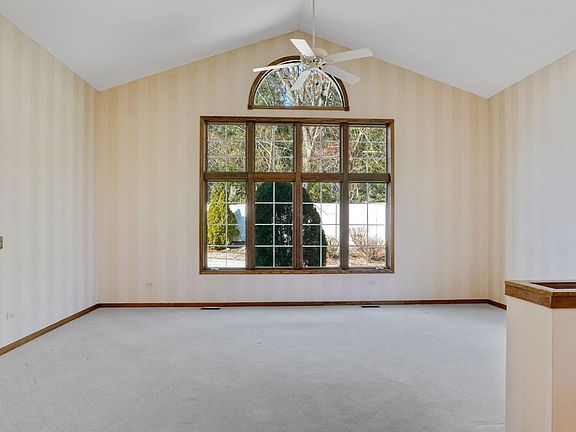 5th image of 1478 Carriage Oaks Ct