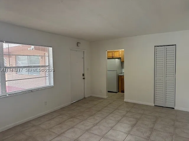 2 bed, 2.0 bath, 722 sqft, $1,550 — Photo 3