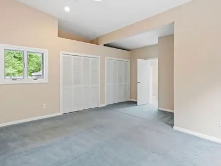 621 Valley Rd — Photo 11