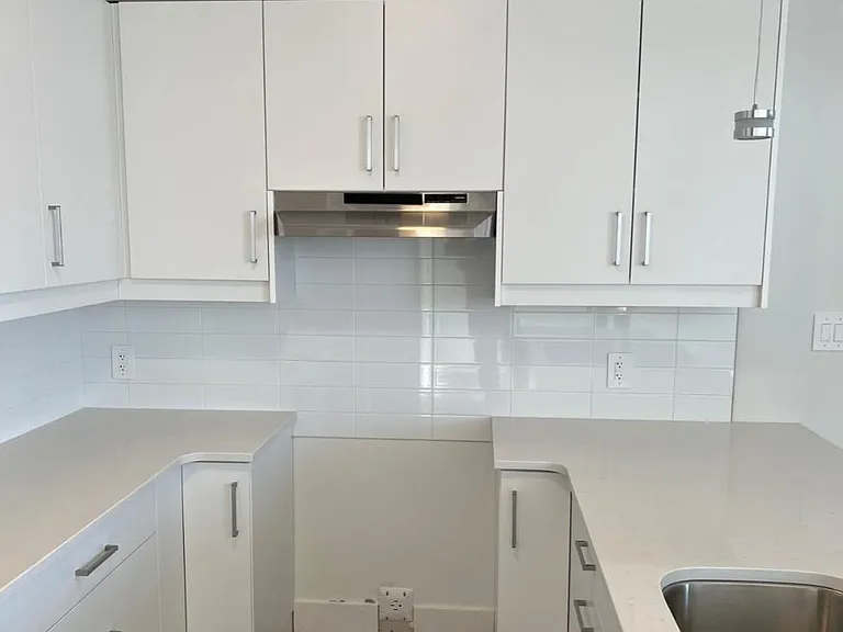 3635 Southbridge Ave #13 — Photo 33