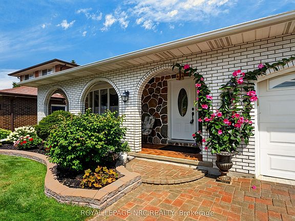 4th image of 43 Brimley Cres