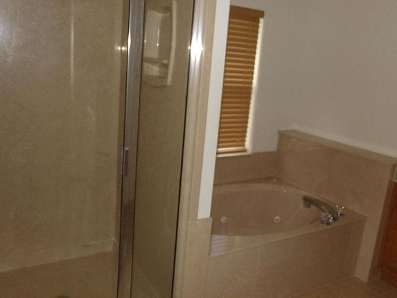 5th image of 10749 SE 55th Ave