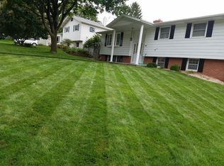 948 Rasmussen Pl, Green Bay, WI 54304