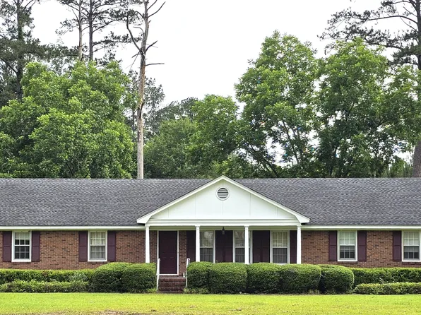 613 Old Macon Rd, Dublin, GA 31021