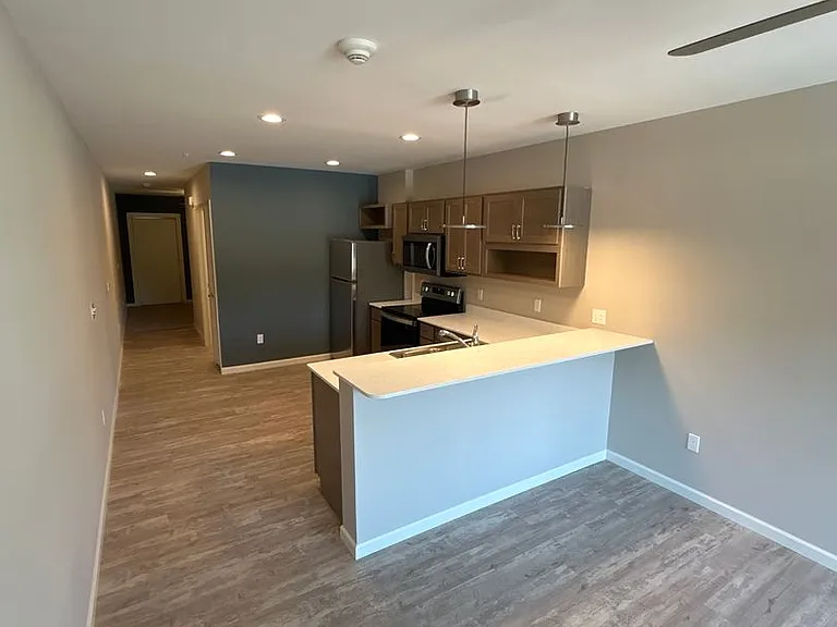 Plaza 93 Apartments — Photo 106