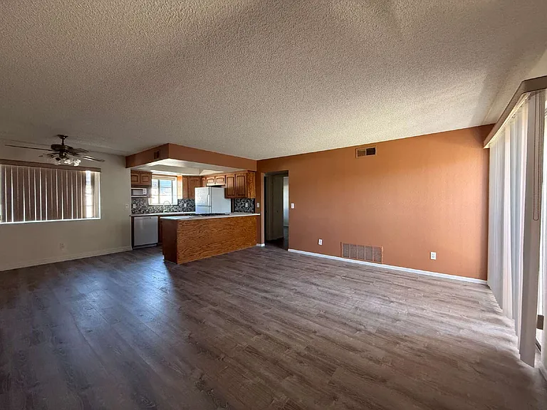 1190 Ramar Rd #C21 — Photo 7