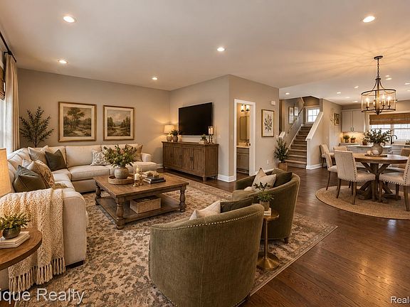 4th image of 25495 Grandview Ln #25