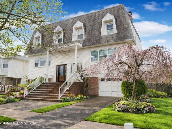 131 Kelly Blvd, Staten Island, NY 10314