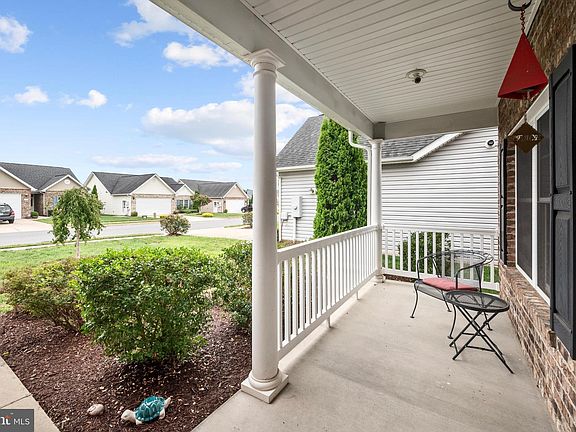 4th image of 113 Sadi Ct