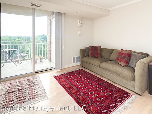 5th image of 7500 Woodmont Ave APT 920