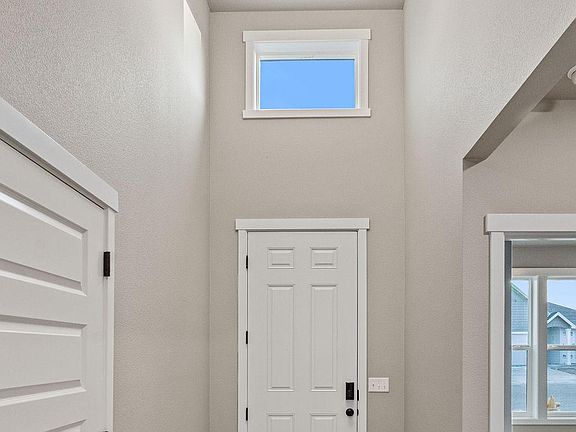 2nd image of 7970 Blanchard Loop