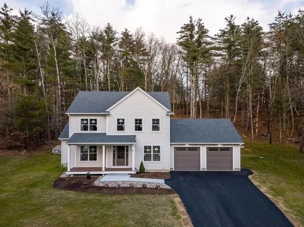 20 Pine St, Belchertown, MA 01007