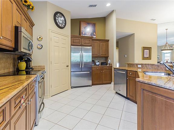 3rd image of 21850 Palmetto Dunes Dr Unit 202
