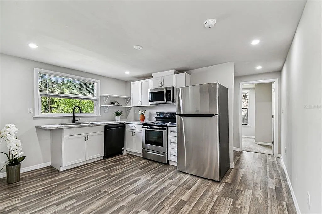 1 bed, 1.0 bath, 500 sqft, $1,100 — Photo 1
