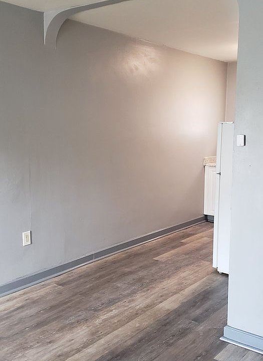 1st image of 1029 W Washington St APT 5