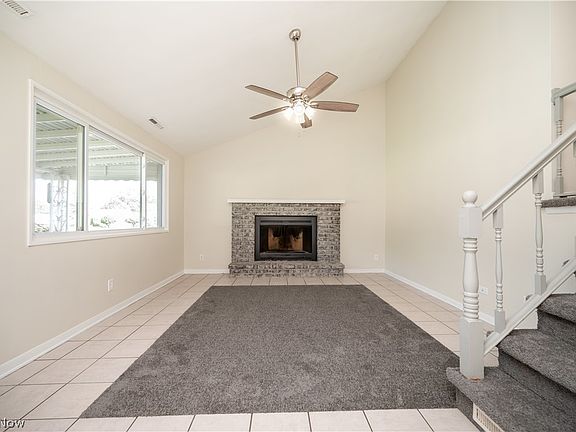 5th image of 5057 Tam O Shanter Dr