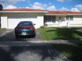 11131 NW 22nd St, Pembroke Pines, FL 33026