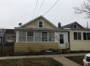 67 Pine St, Rensselaer, NY 12144