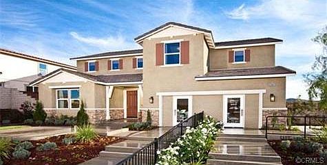 Model Photos of the same floor plan. Options will vary.