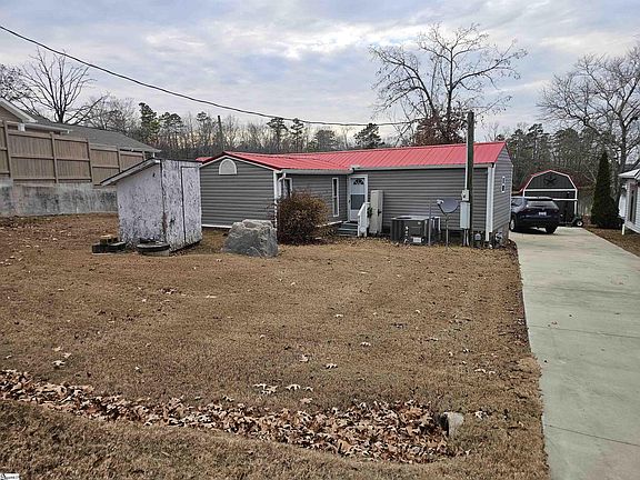 2nd image of 786 Isle Of Pines Cir