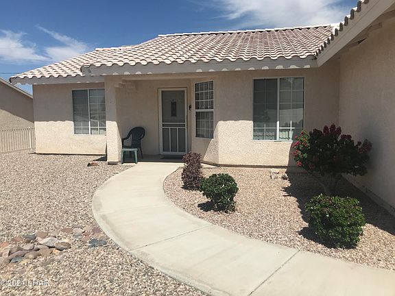 2nd image of 3241 Pioneer Dr