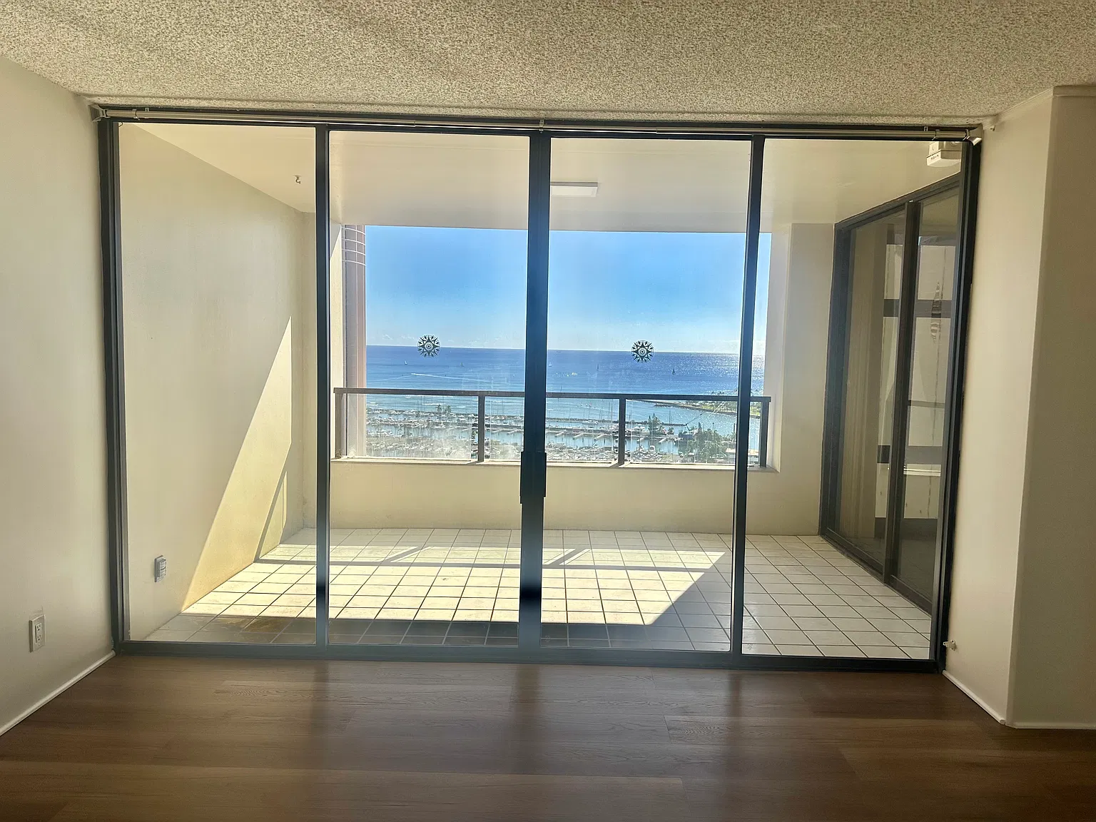 2 bed, 1288 sqft, $4,200 — Photo 3