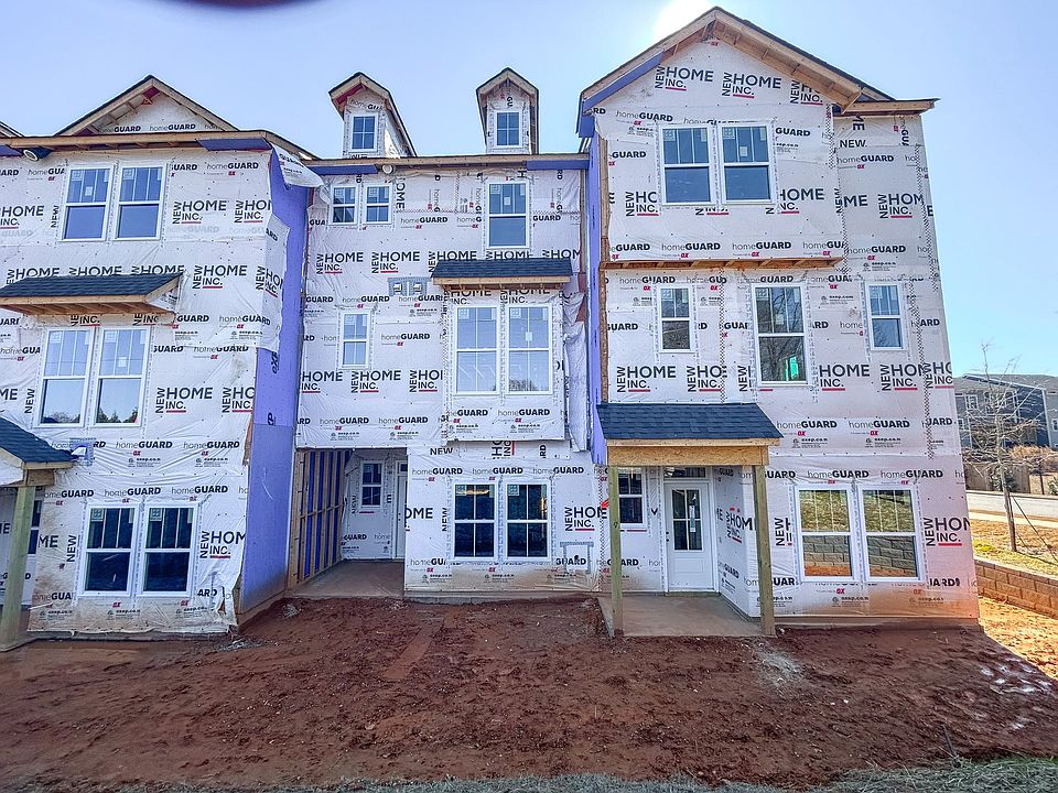 1st image of 203 Pond View Ct