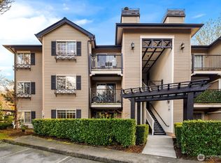 221 9th St APT C301, Kirkland, WA