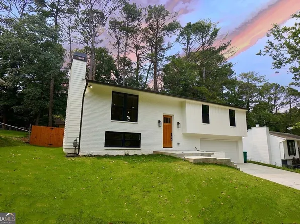 5023 Rockborough Trl, Norcross, GA 30071