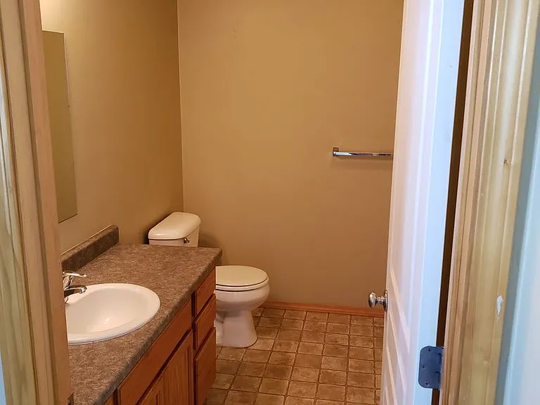 871-877 N River Rock Dr — Photo 6