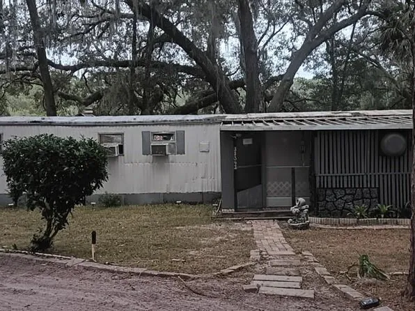 17341 SE 283rd Ave, Umatilla, FL 32784