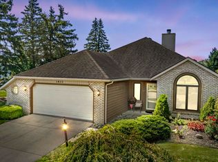 1611 Tibbits Ct, Fort Wayne, IN 46815