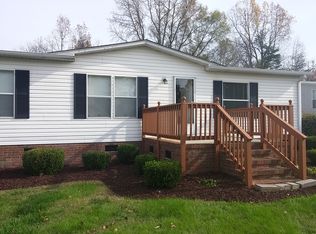 1037 Apple Blossom Ln, Burlington, NC 27217