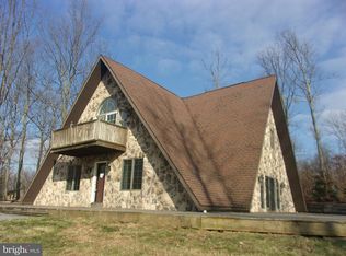 696 Huckleberry Rd, New Bloomfield, PA 17068