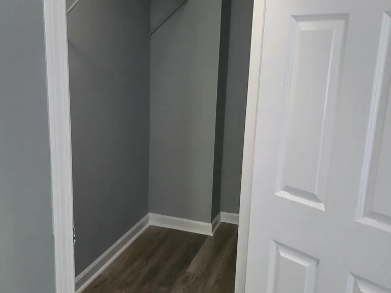 5152 Selene Dr — Photo 17