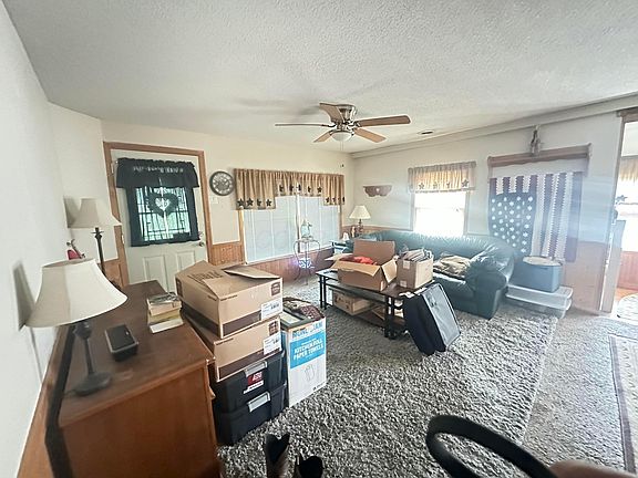 4th image of 5715 Chestnut Hills Rd NE